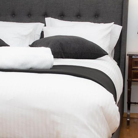 Acropolis Luxurious Legacy Apartman Athén Kültér fotó