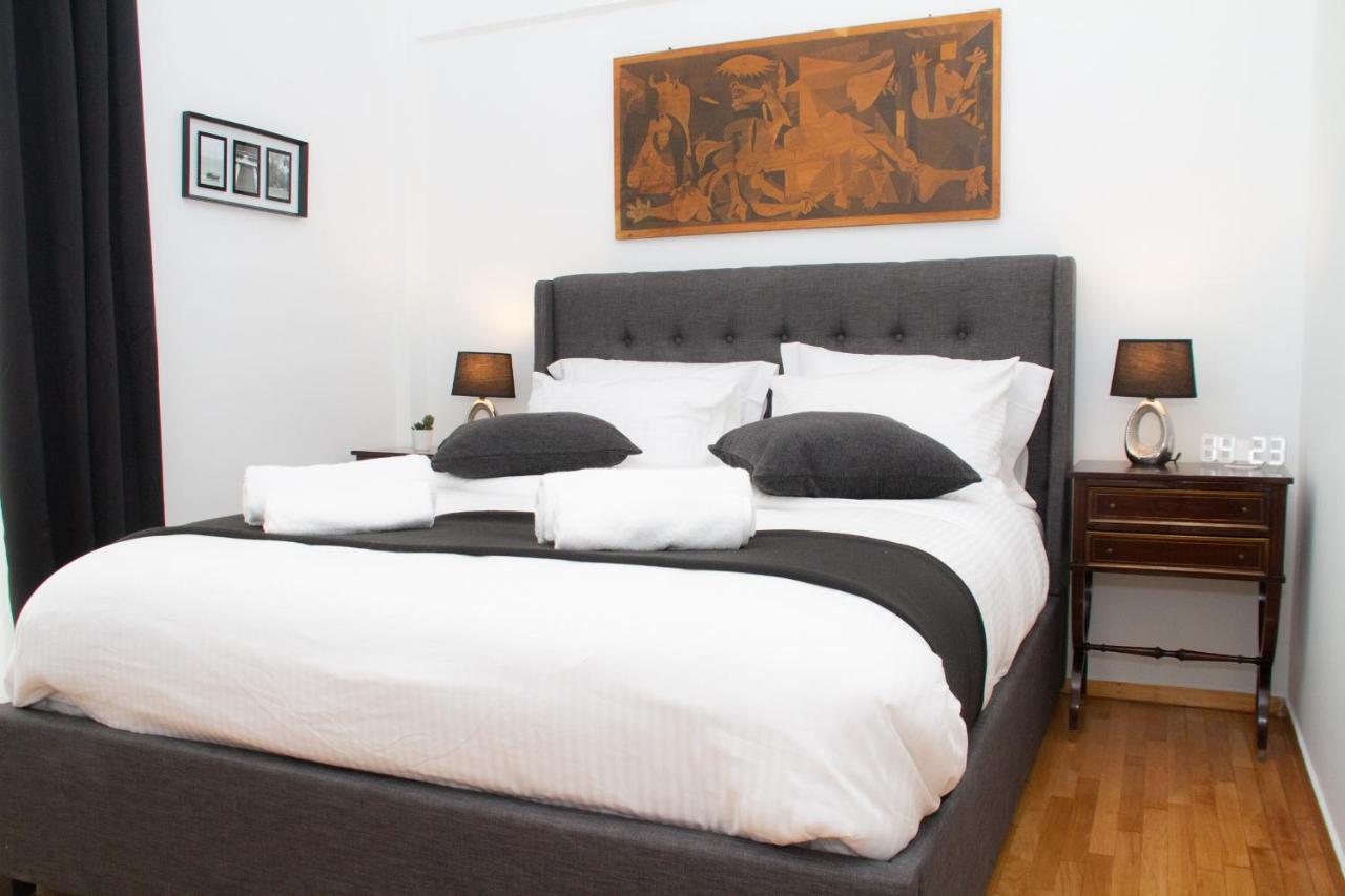 Acropolis Luxurious Legacy Apartman Athén Kültér fotó