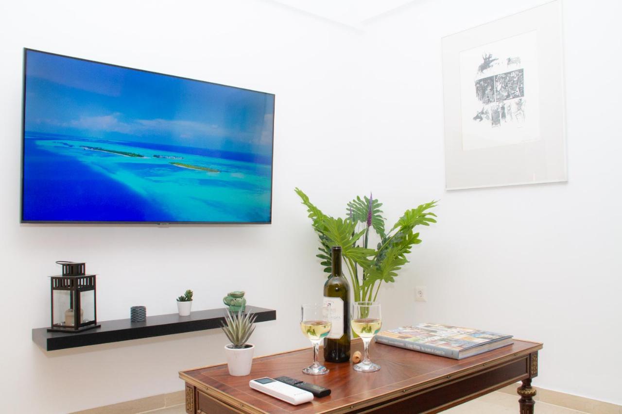 Acropolis Luxurious Legacy Apartman Athén Kültér fotó